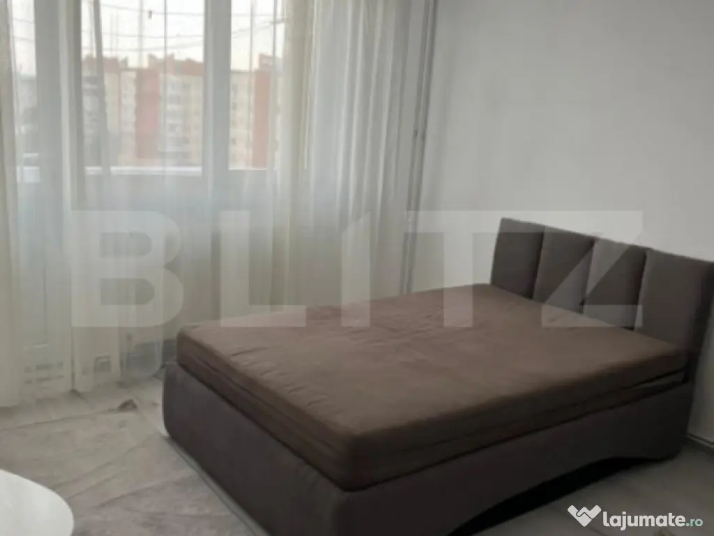 Apartament 3 camere, 75 mp, zona Craiovita Orizont 