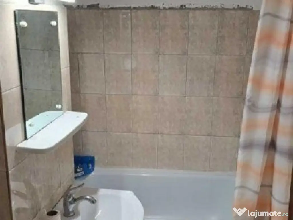 Inel 2, garsoniera de vanzare, 40mp, etaj 3, decomandata 