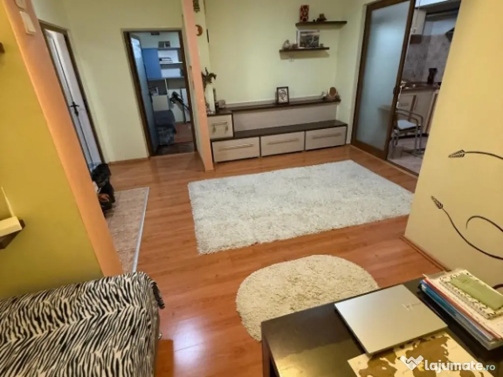 Apartament 2 camere,str.1848,64 mp 