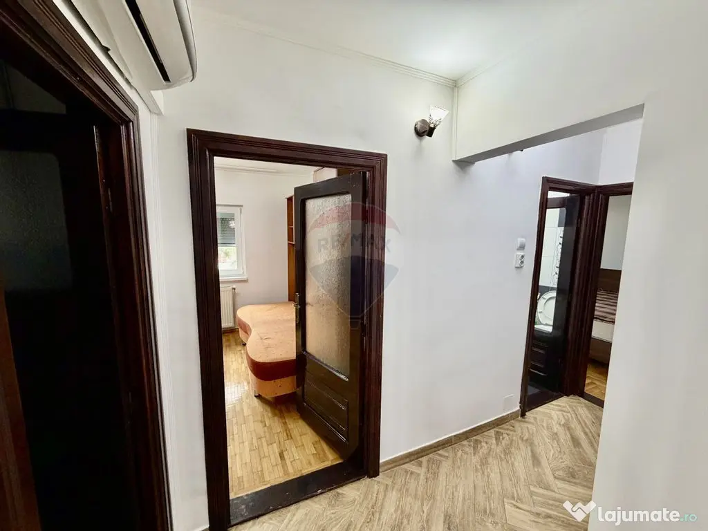 Apartament 3 camere etaj 1 