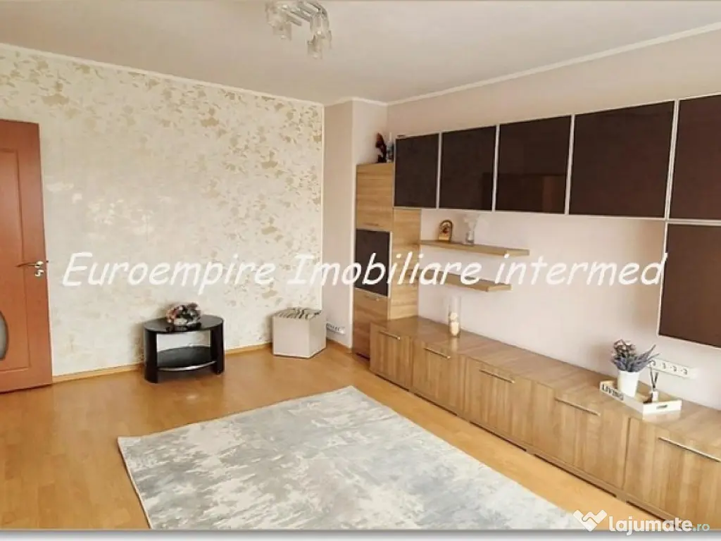 Apartament 2 camere decomandate zona KM 5 