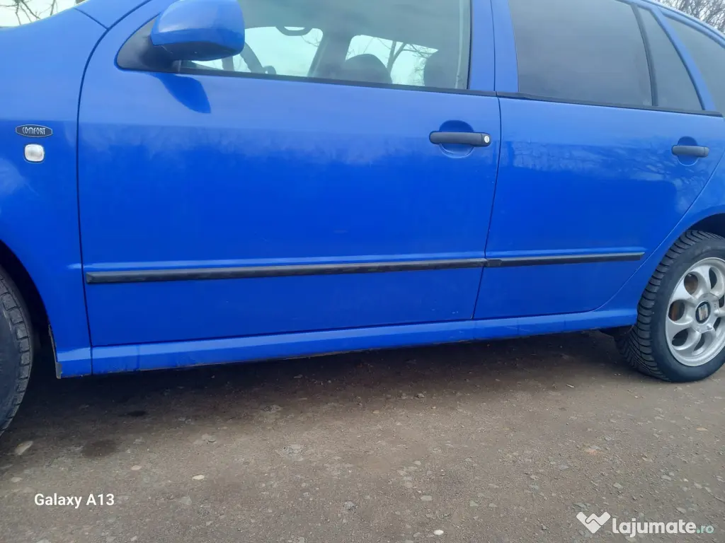 Vând Skoda Fabia 