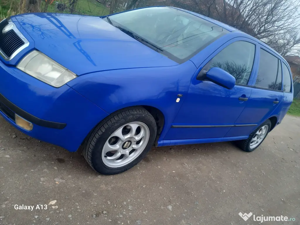 Vând Skoda Fabia 