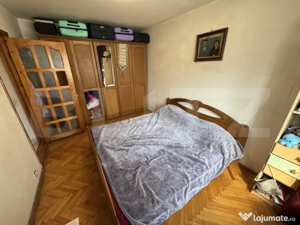 Apartament 3 camere, 70 mp, Podu Ros 