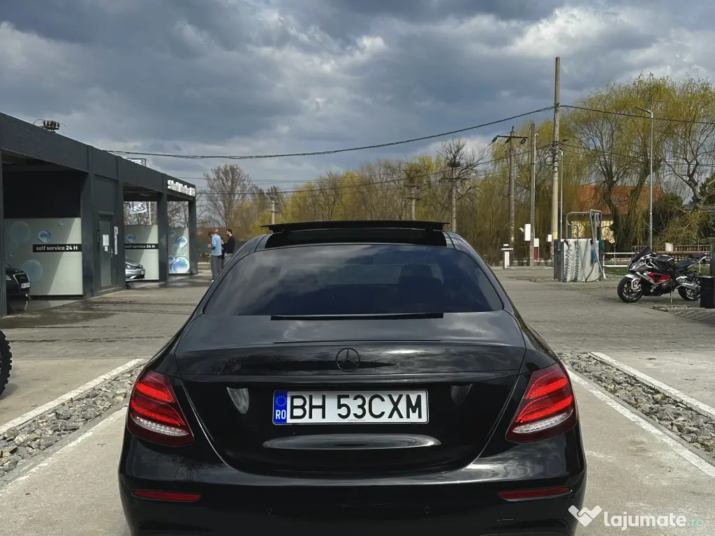 Mercedes E class W213 AMG LINE 