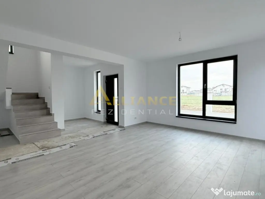 Casa Individuala - 4 camere - 2 bai - 352 mp teren 