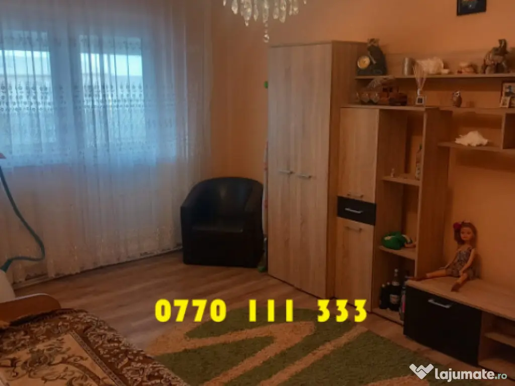 Apartament 3 camere, confort 1 decomandat, zona Vidin. 