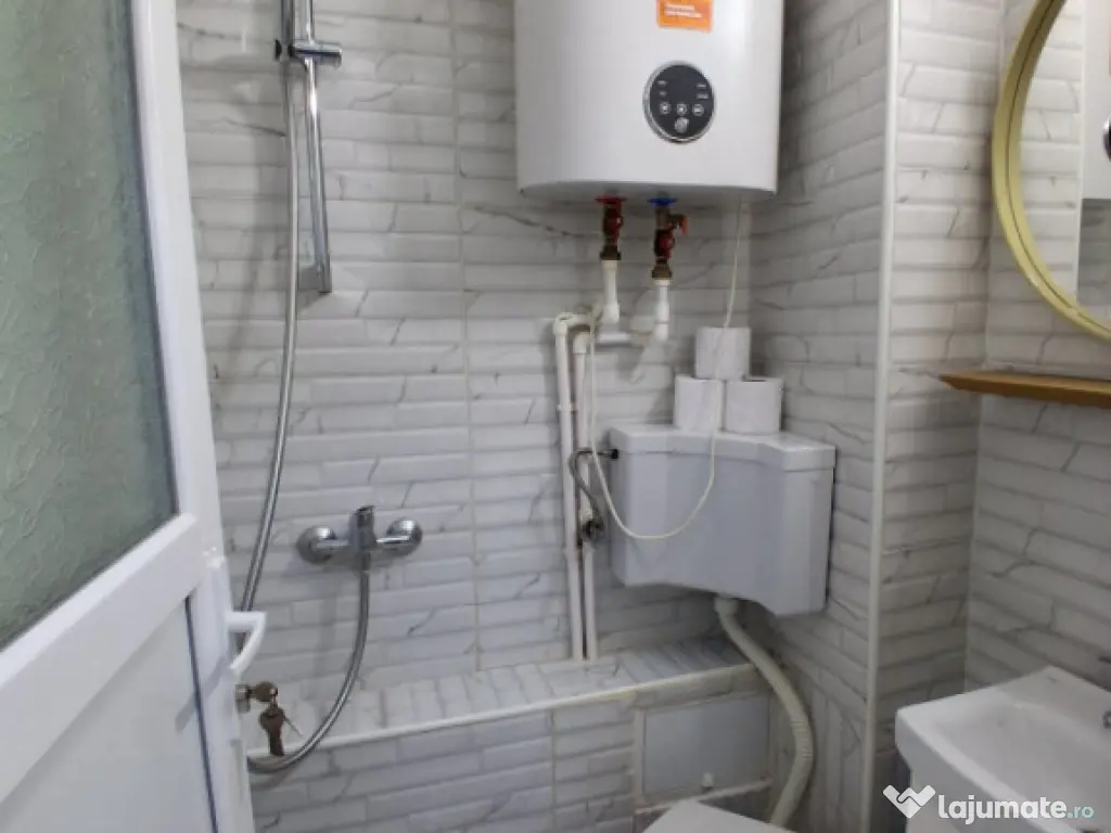 Garsonieră zona Far, Constanța 