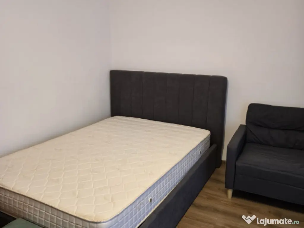 Aparatorii patriei oltenitei etaj 2 