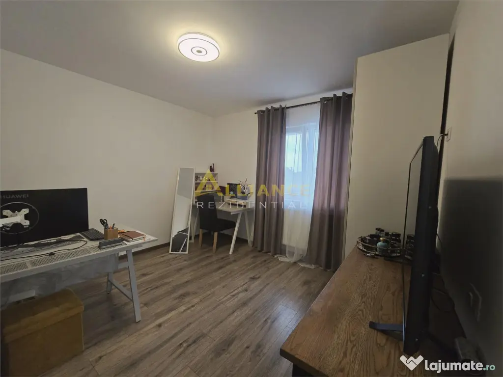 Casa individuala mobilata si utilata - 110 mp utili-700 m de 