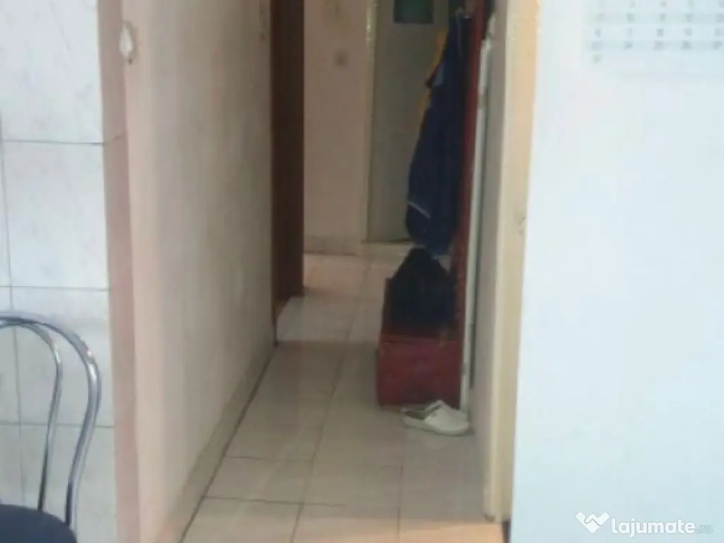 Rahova | 3 camere | 75mp | dec | et 8 | 90.000 euro 