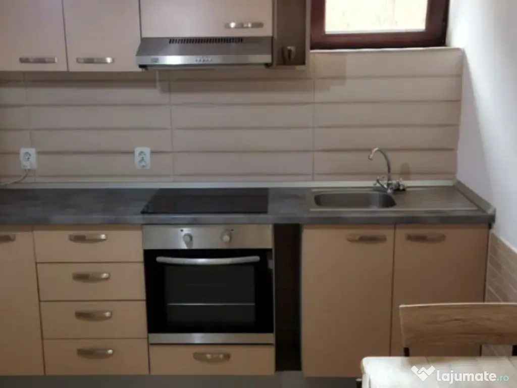 Garsoniera semidecomandata - zona Tractorul 