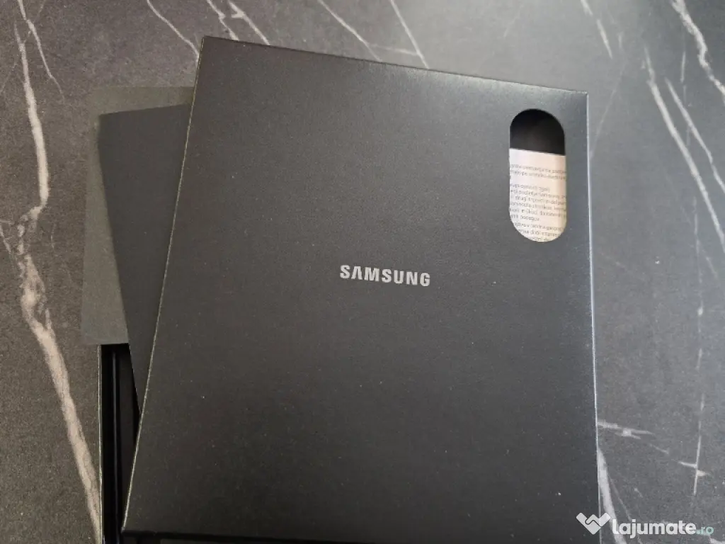 Samsung Galaxy Z fold 6 Pink 