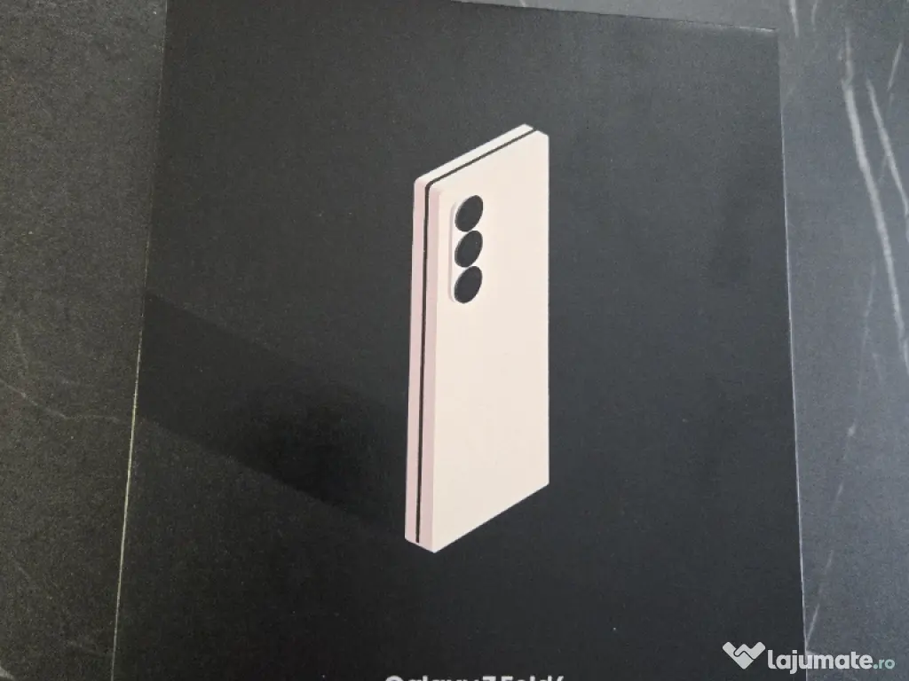 Samsung Galaxy Z fold 6 Pink 