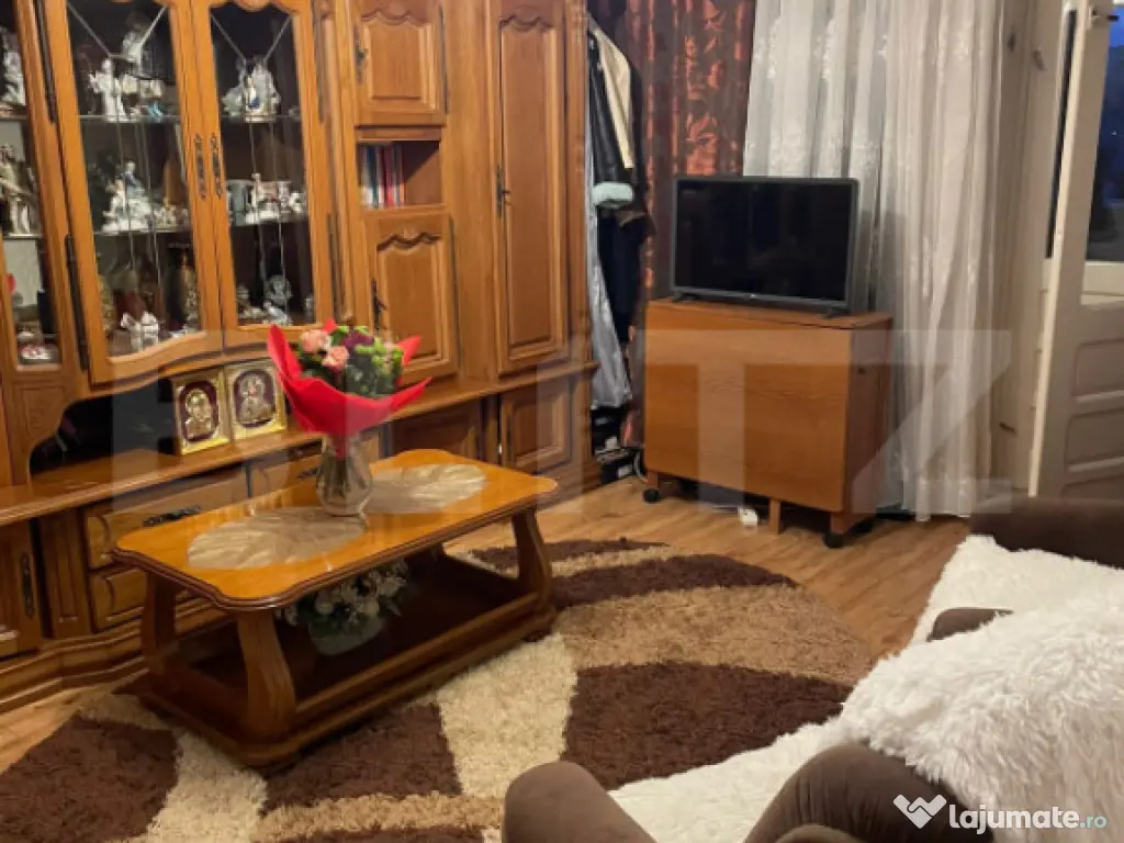 Apartament 2 camere ETAJ INTERMEDIAR ZONA SUD 