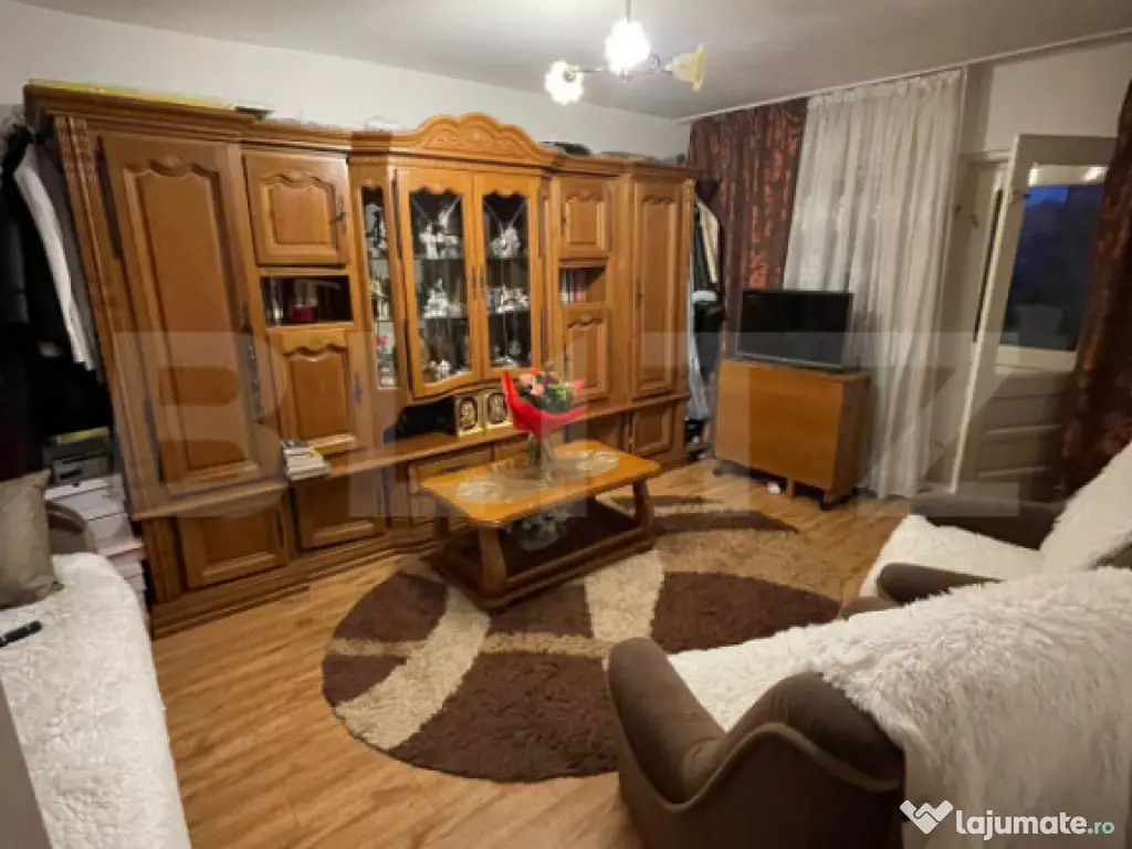 Apartament 2 camere ETAJ INTERMEDIAR ZONA SUD 