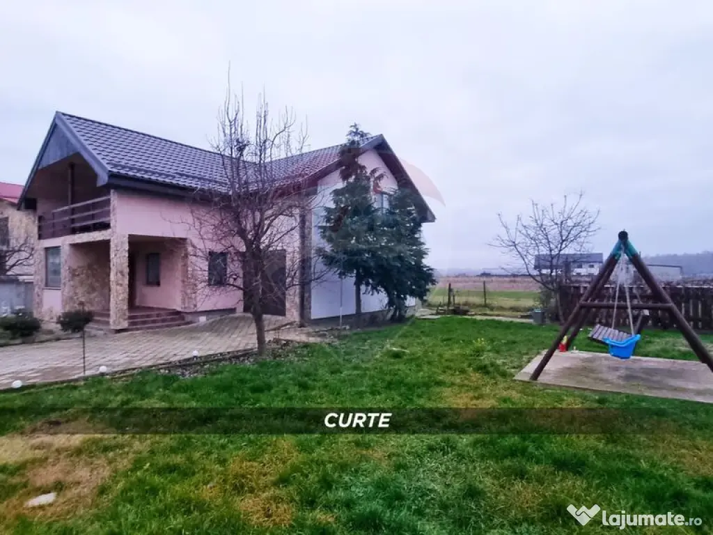 Casă de vânzare în Săsar – 3 dormitoare, garaj, com... 