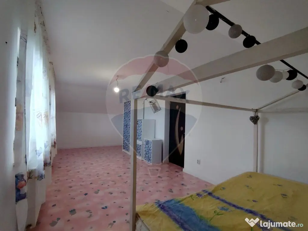 Comision 0% – Casă primitoare în Săsar, 3 dormitoare... 