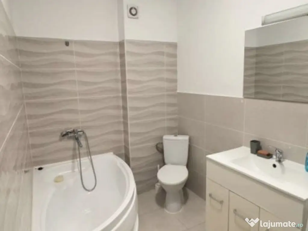 Apartament cu 2 camere, bloc nou, Centru 