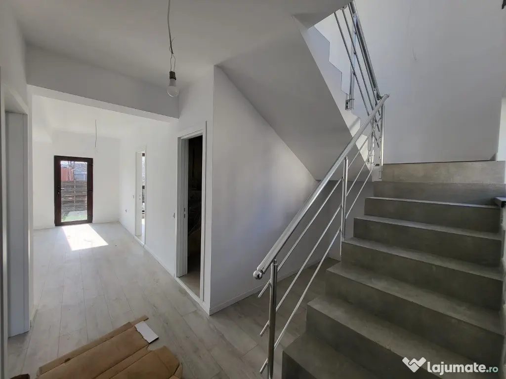 Casa Singulara | Toate utilitatile | Gata de mutat 