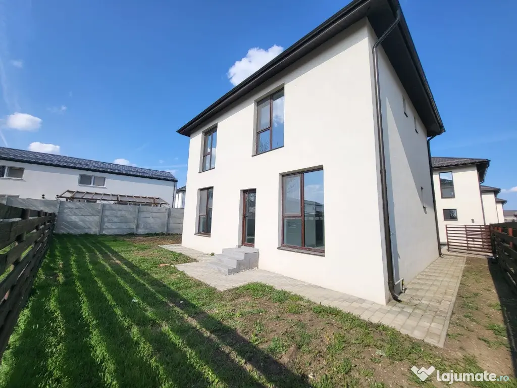 Casa Singulara | Toate utilitatile | Gata de mutat 