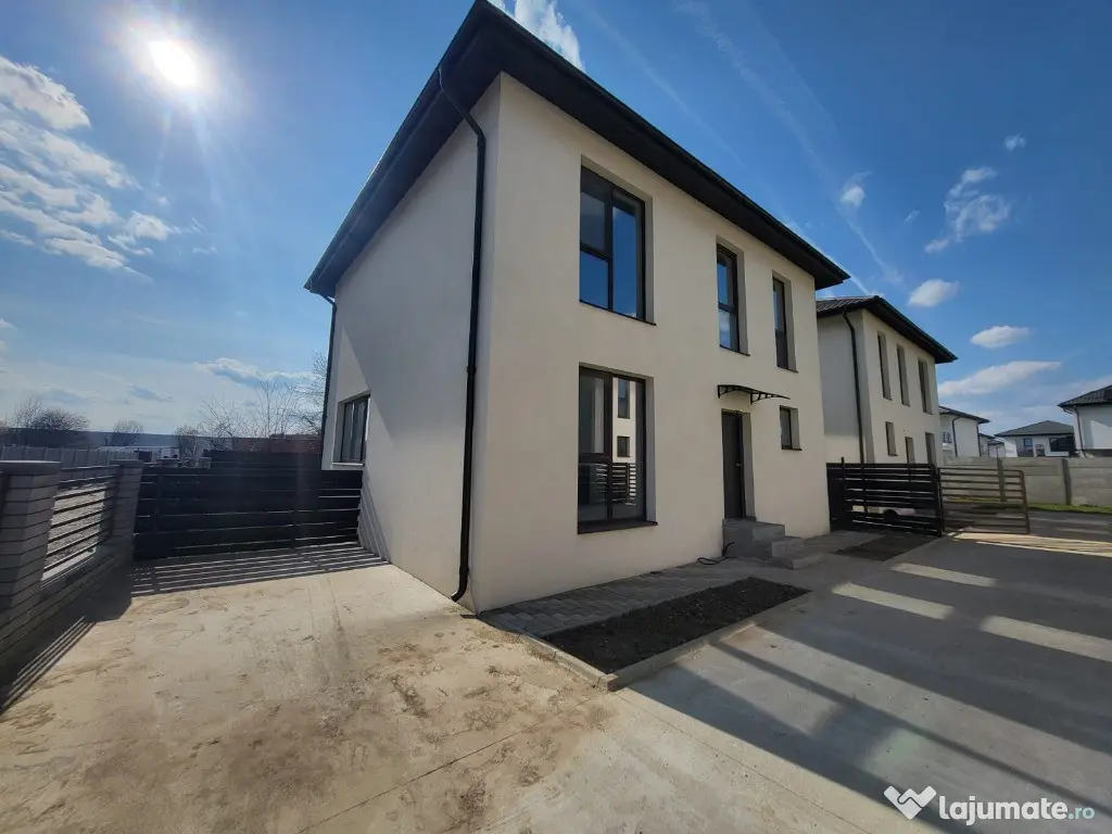 Casa Singulara | Toate utilitatile | Gata de mutat 