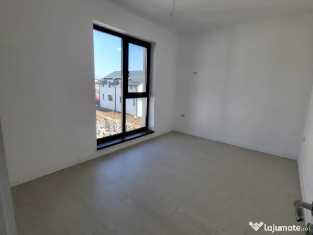 Casa Singulara | Toate utilitatile | Gata de mutat 