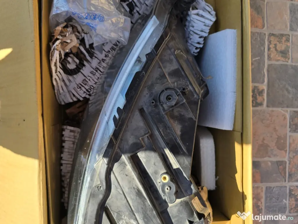 Far full led stanga Seat Leon 