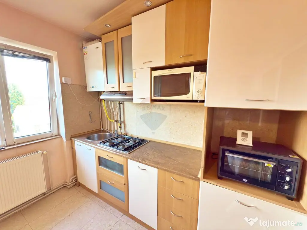 Apartament cu 2 camere de închiriat, str. Tudor Vladimir... 