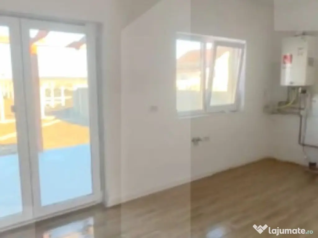 Duplex pe parter 3 camere Mosnita Noua 