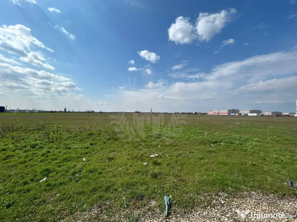 TEREN INTRAVILAN//PARCUL MUNICIPAL PLOIESTI 