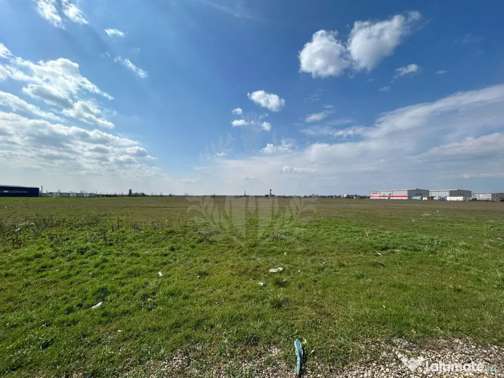 TEREN INTRAVILAN//PARCUL MUNICIPAL PLOIESTI 