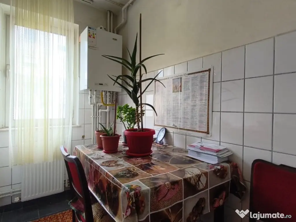 Apartament 2 camere in Deva, Etaj 1 – zona Eminescu – Maxxa 