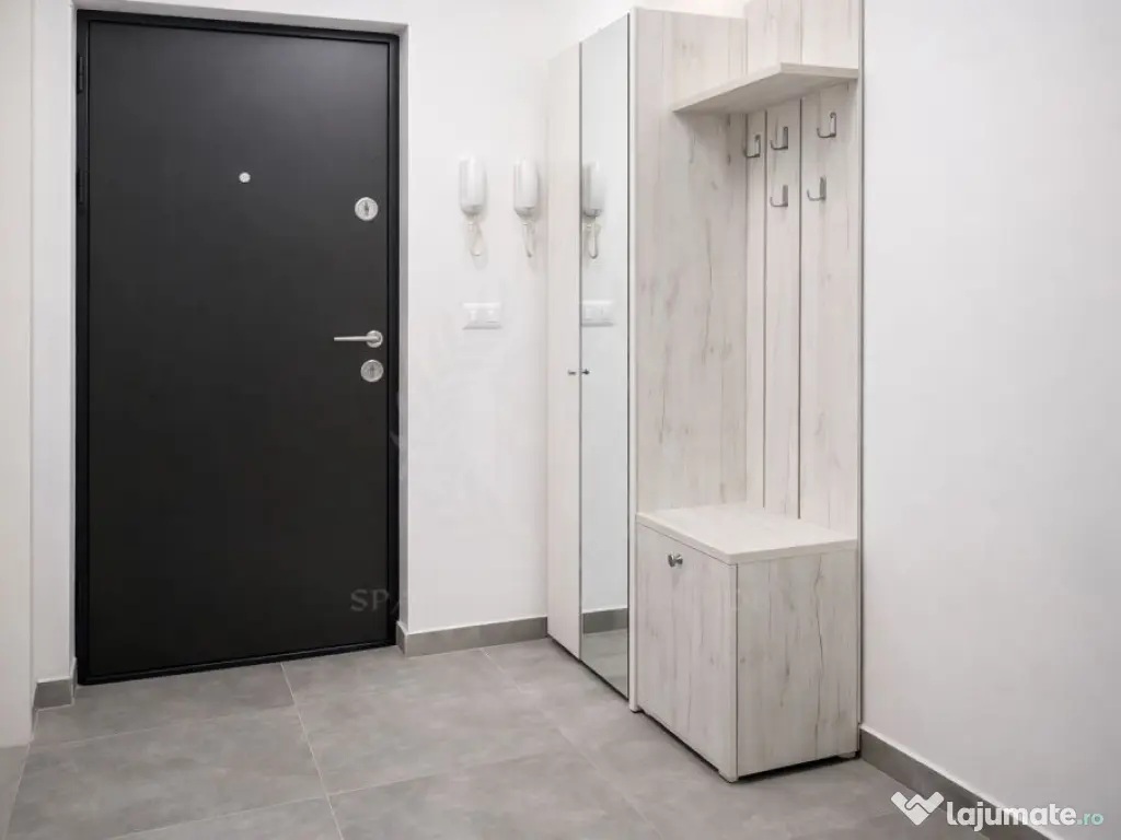 Inchiriere apartament 3 camere de lux, parcare, cartier 