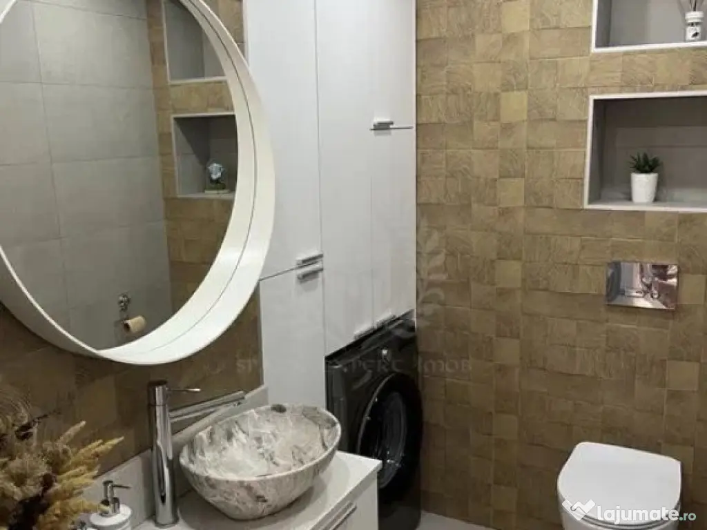 3 CAMERE // ALBERT // LUX // LOC DE PARCARE 