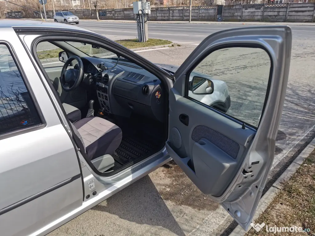 Dacia Logan 1.6 MPI 2007