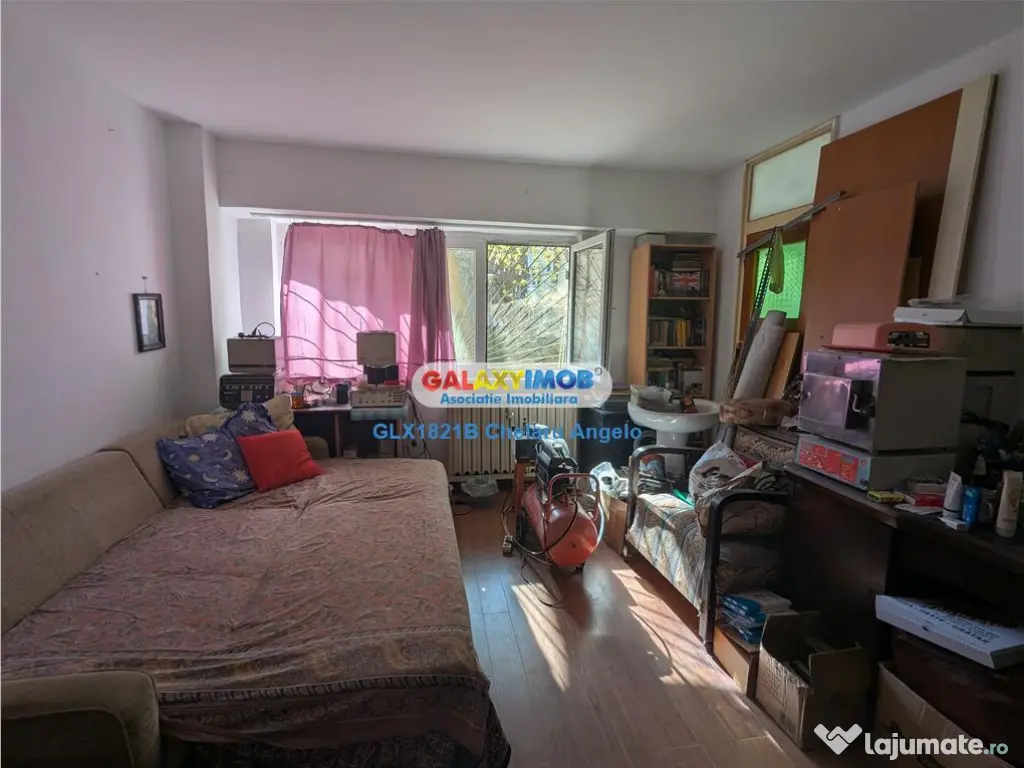 Bdul Lacul Tei, garsoniera 40 mp, decomandat, parter, an 198 