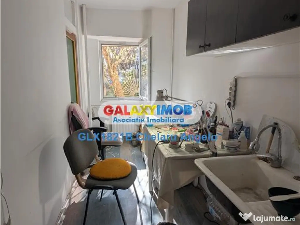 Bdul Lacul Tei, garsoniera 40 mp, decomandat, parter, an 198 
