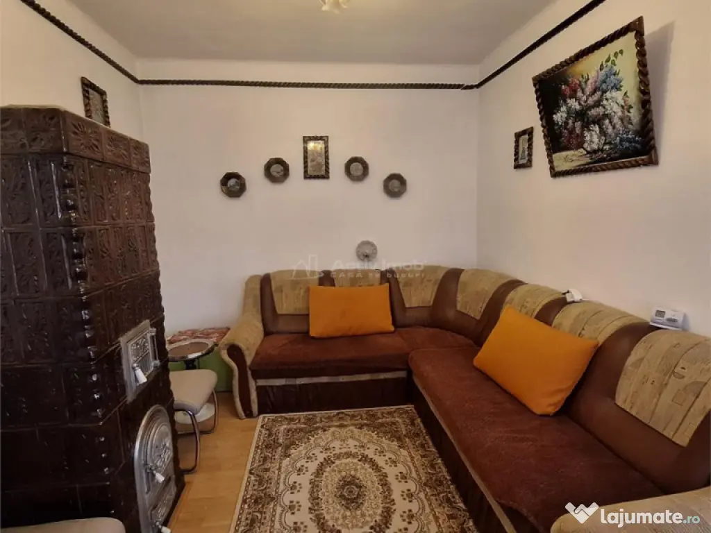 Bocsa Romana, Casa cocheta cu Gradina. 