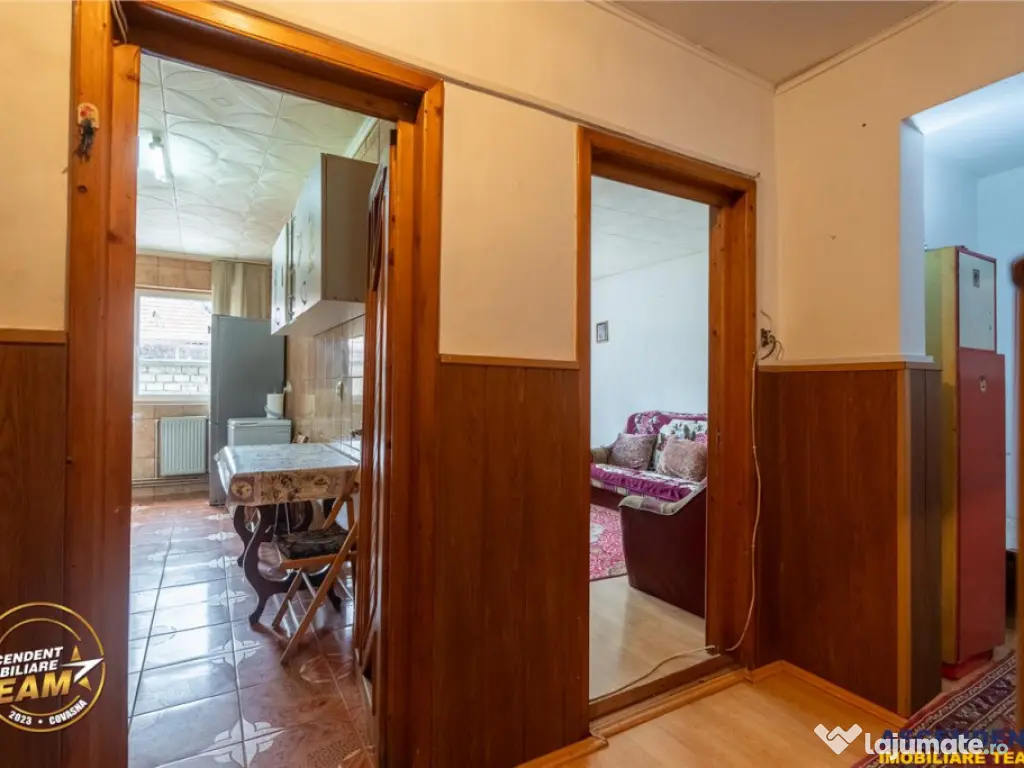 FILM!Apartament spatios, 2 camere, decomandat, Sfantu Gheorg 