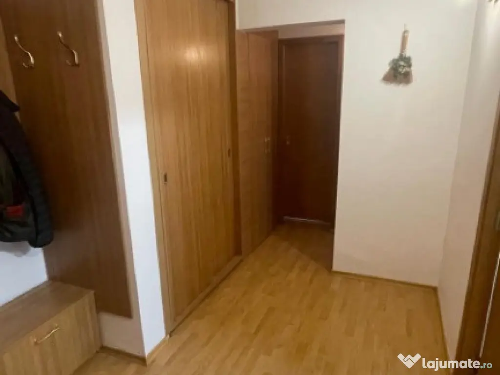 Inchiriez apartament 2 camere decomandat str. Caltunasi 