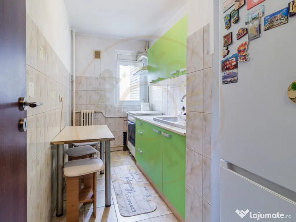 Apartament 3 camere 800 m metrou Raul Doamnei 