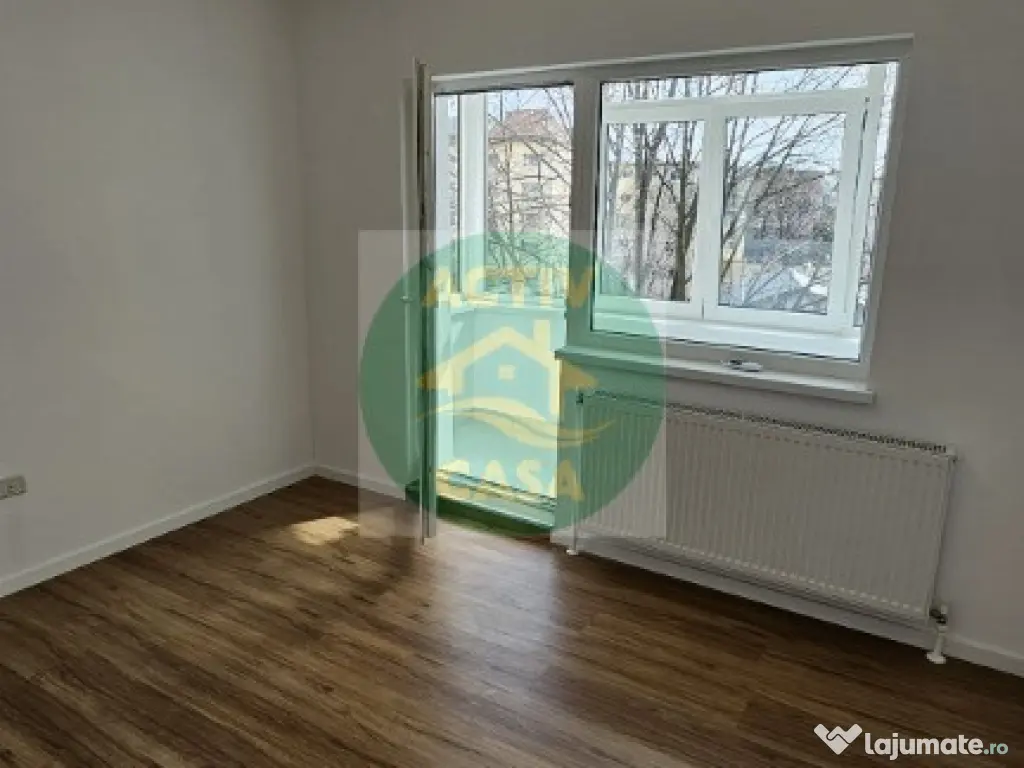 Apartament 3 camere, 3 balcoane, etaj 3 