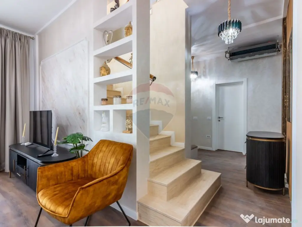 Casă / Vilă de lux cu 5 camere de vânzare în zona Sud... 