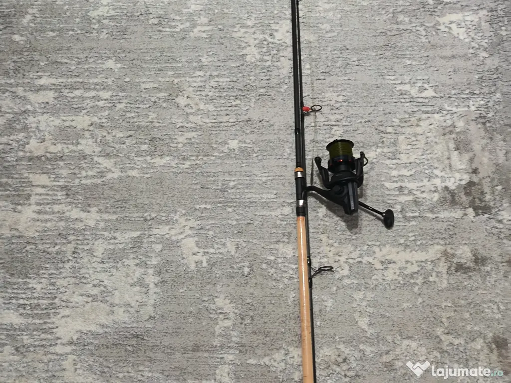 Lanseta JRC Defender Cork, 3.60m, 3.00lbs, 2 buc +Mulineta JRC XTX LC 