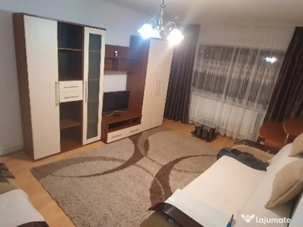 Închiriez apartament 4 cam. Dorobanți, lângă Școala 7 