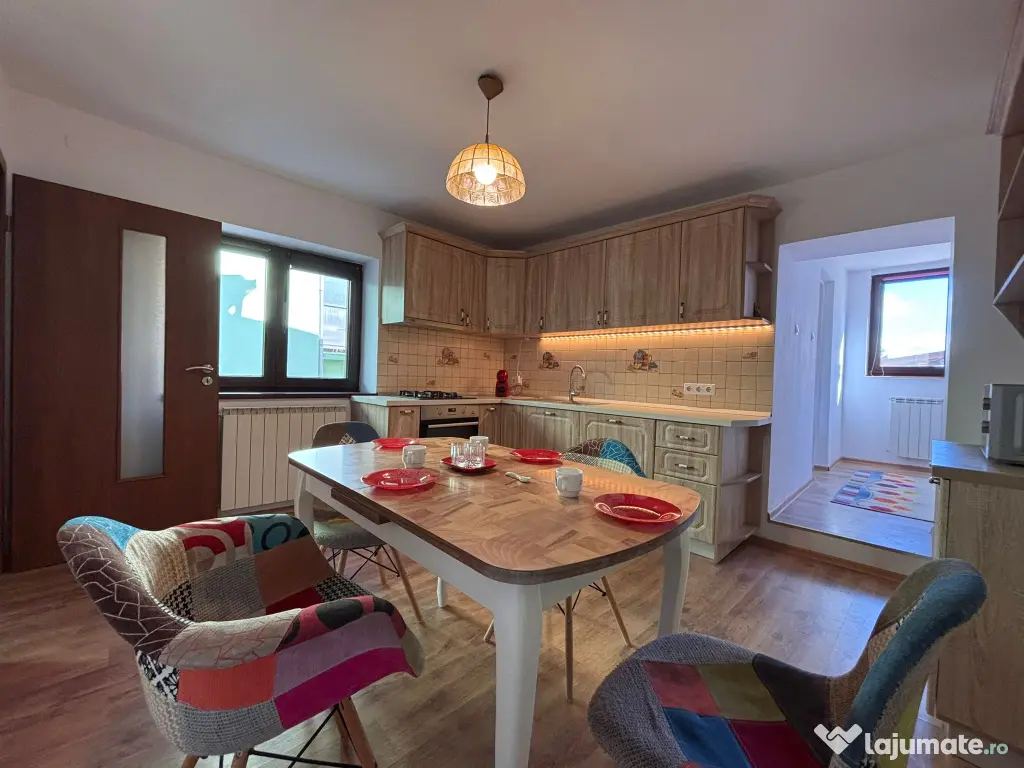 Mobila de bucatarie + electrocasnice 