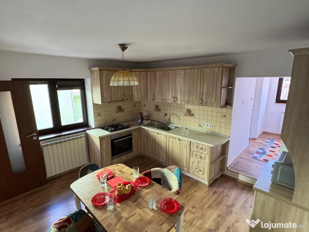 Mobila de bucatarie + electrocasnice 