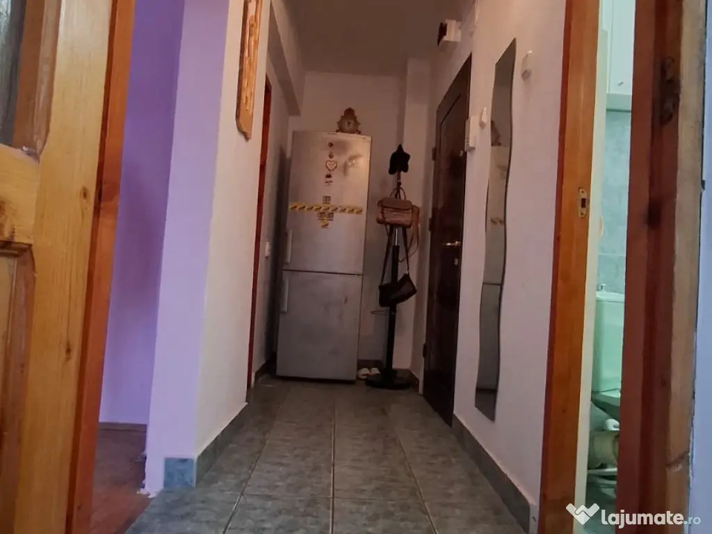 Vand apartament 2 camere decomandate-zona Premium Faleza Dunarii