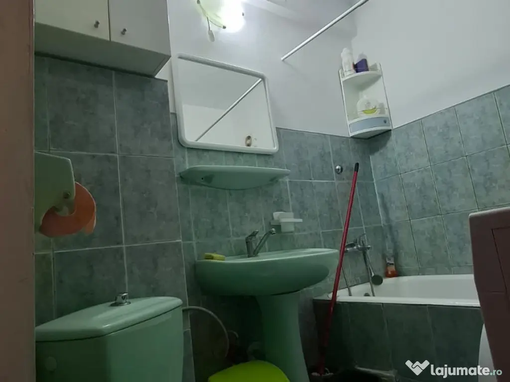 Vand apartament 2 camere decomandate-zona Premium Faleza Dunarii